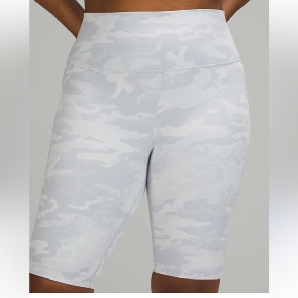 lululemon athletica Pants - lululemon athletica Gray Camo Women Shorts